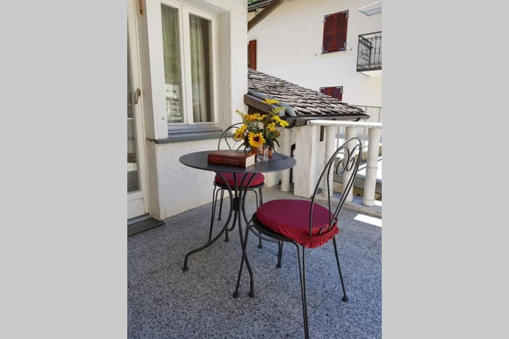 Bezauberndes Haus Fuer Erholsame Ferien Im Puschlav Villa Campascio Exterior foto