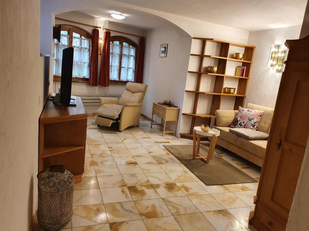 Bezauberndes Haus Fuer Erholsame Ferien Im Puschlav Villa Campascio Exterior foto